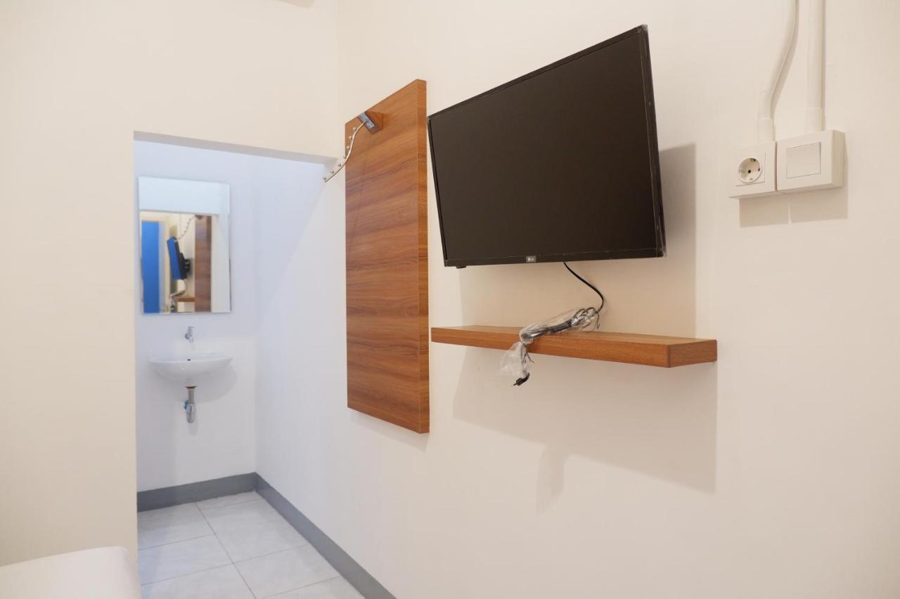 סוראבאיה Kokonut Guesthouse מראה חיצוני תמונה
